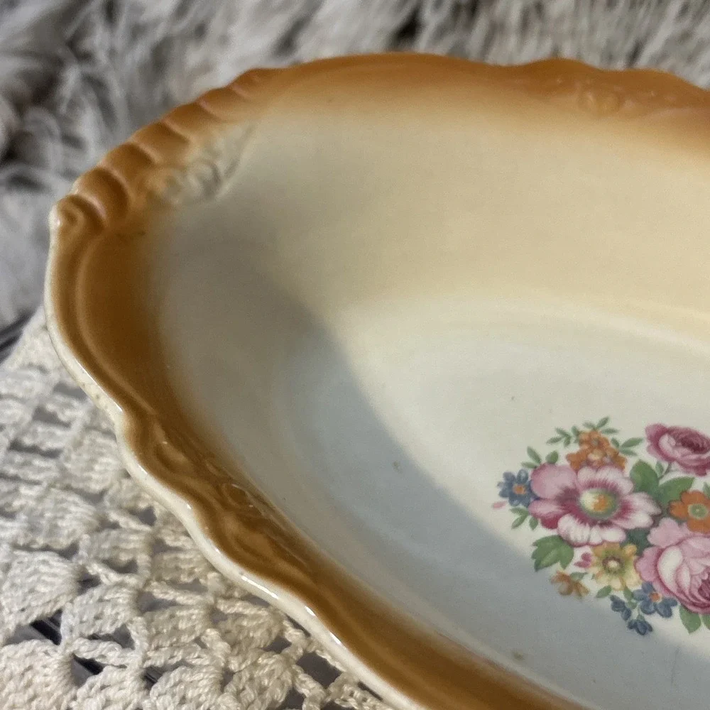 Homer Laughlin Vintage China Bowl Virgina Rose‎ 40's Floral Scalloped Edge USA